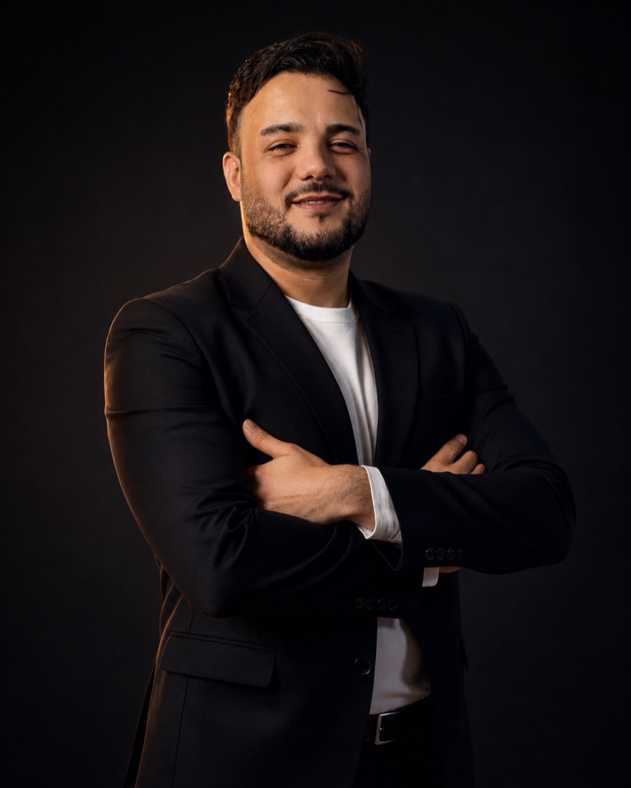 Retrato de Guilherme Savedd, founder da 8AM
